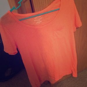 I’m selling a orange v-neck tee from Aeropostale